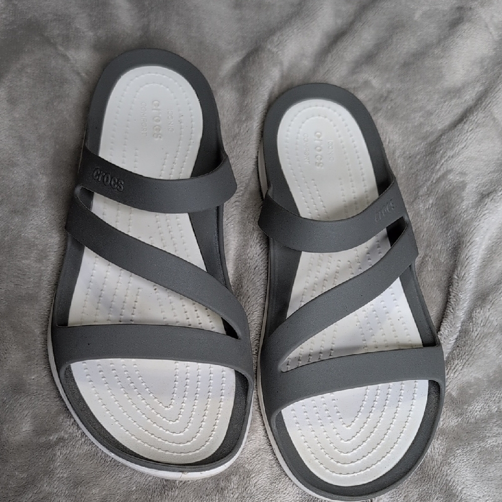 CROCS Dark Gray Strappy Sandals Size 10